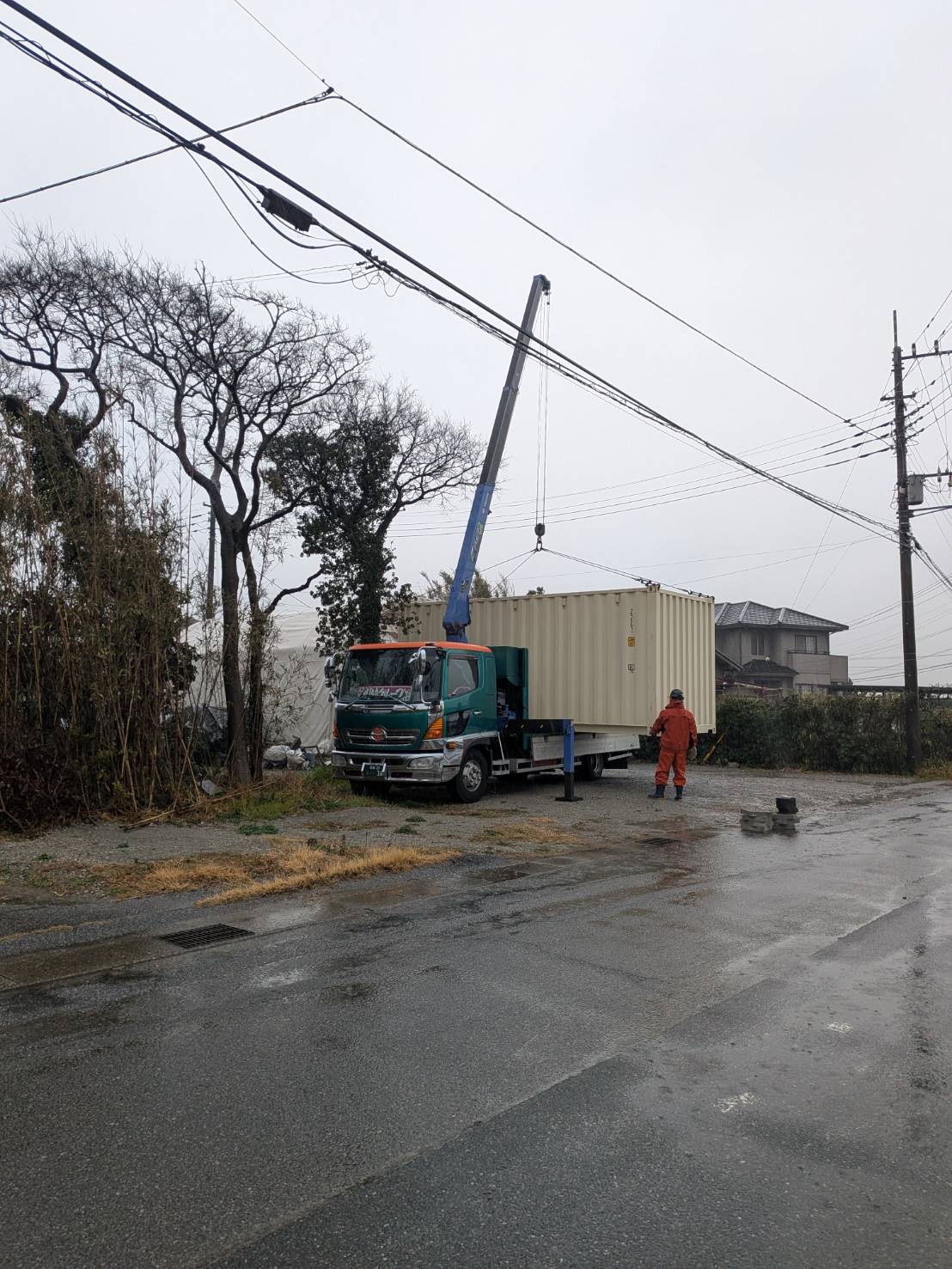 20ftコンテナユニック車設置