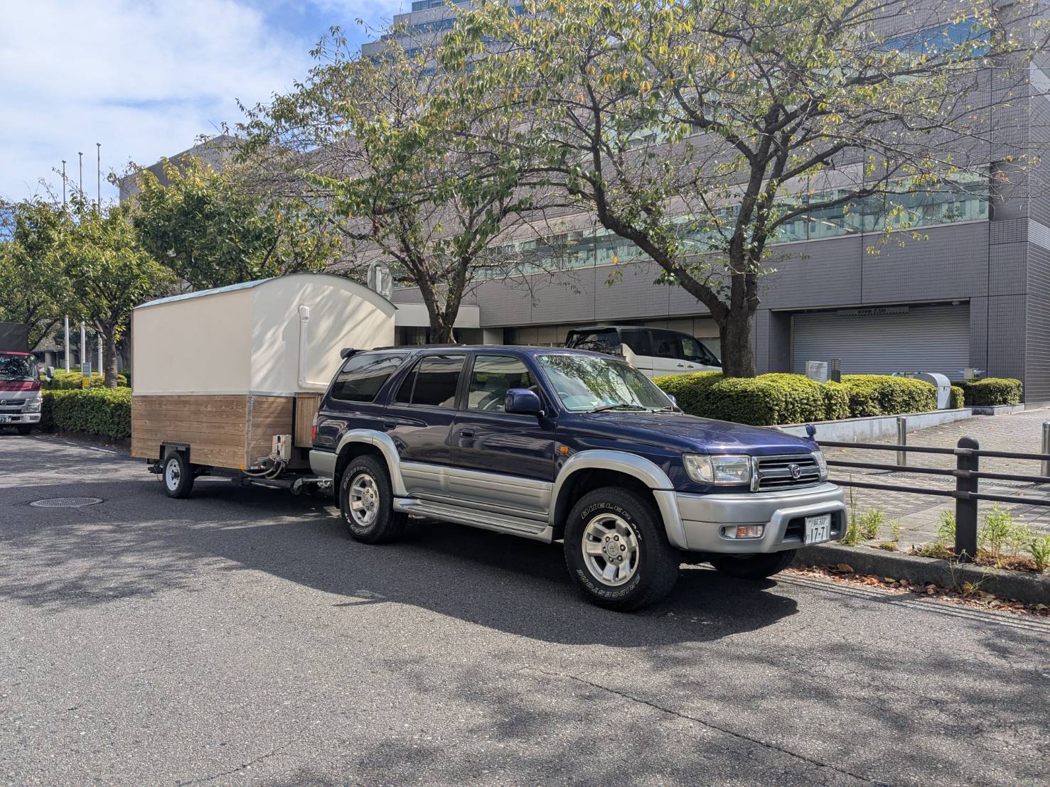 トレーラーハウス牽引